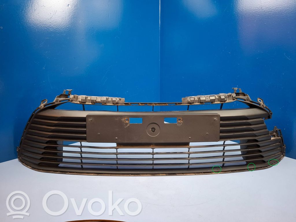Toyota Corolla E210 E21 Front bumper lower grill 
