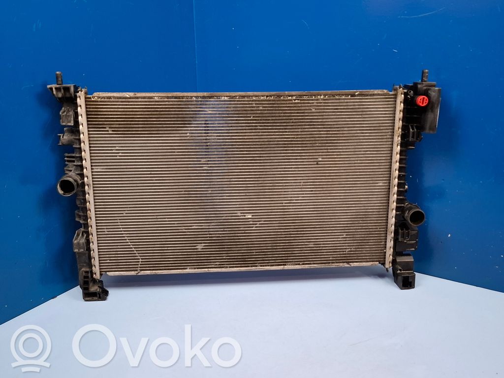 Opel Corsa E Coolant radiator 