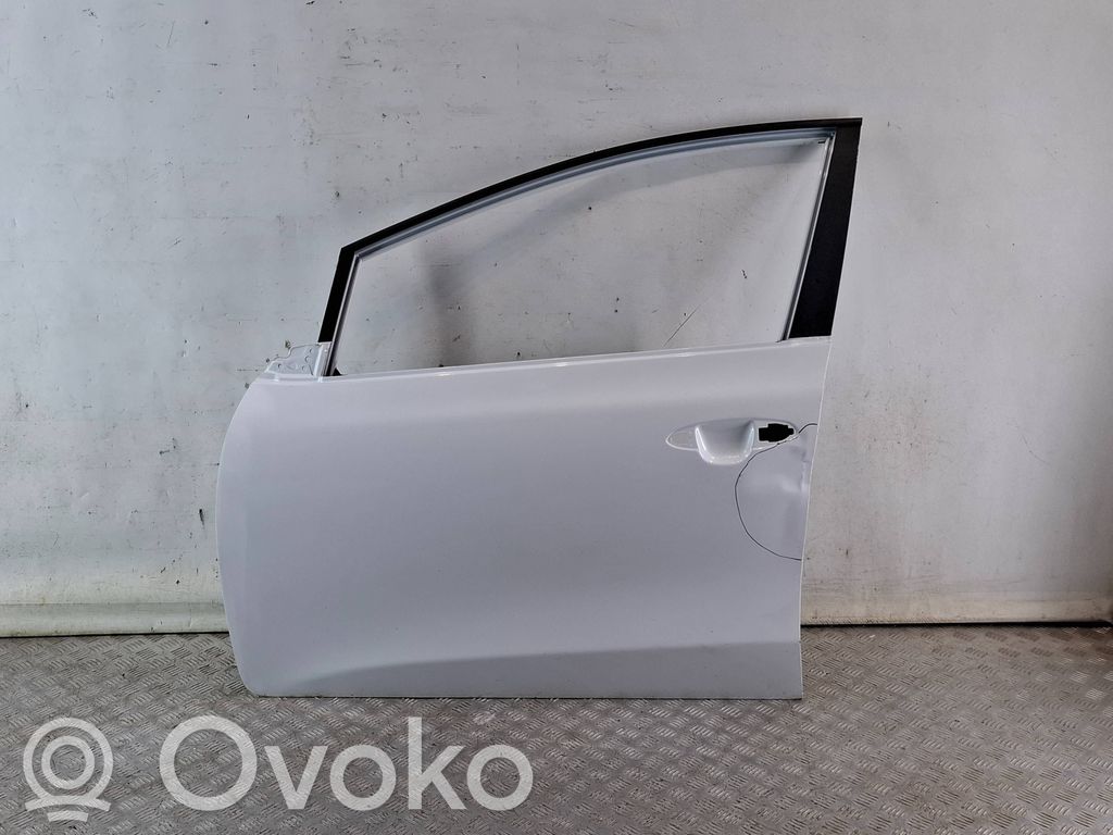 KIA Ceed Front door 