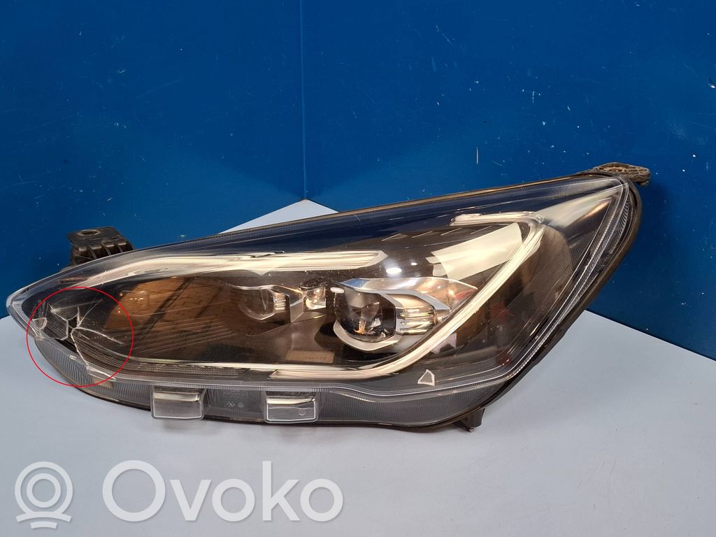 Ford Focus Headlight/headlamp 