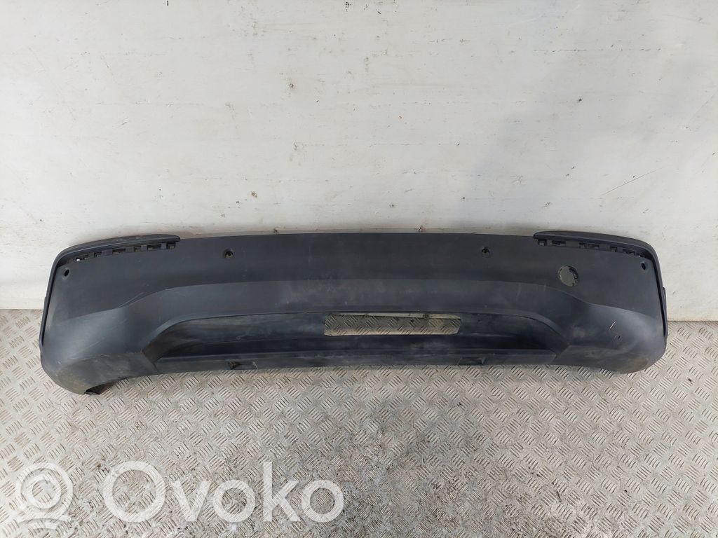 Volkswagen Tiguan Moldura inferior del parachoques trasero 