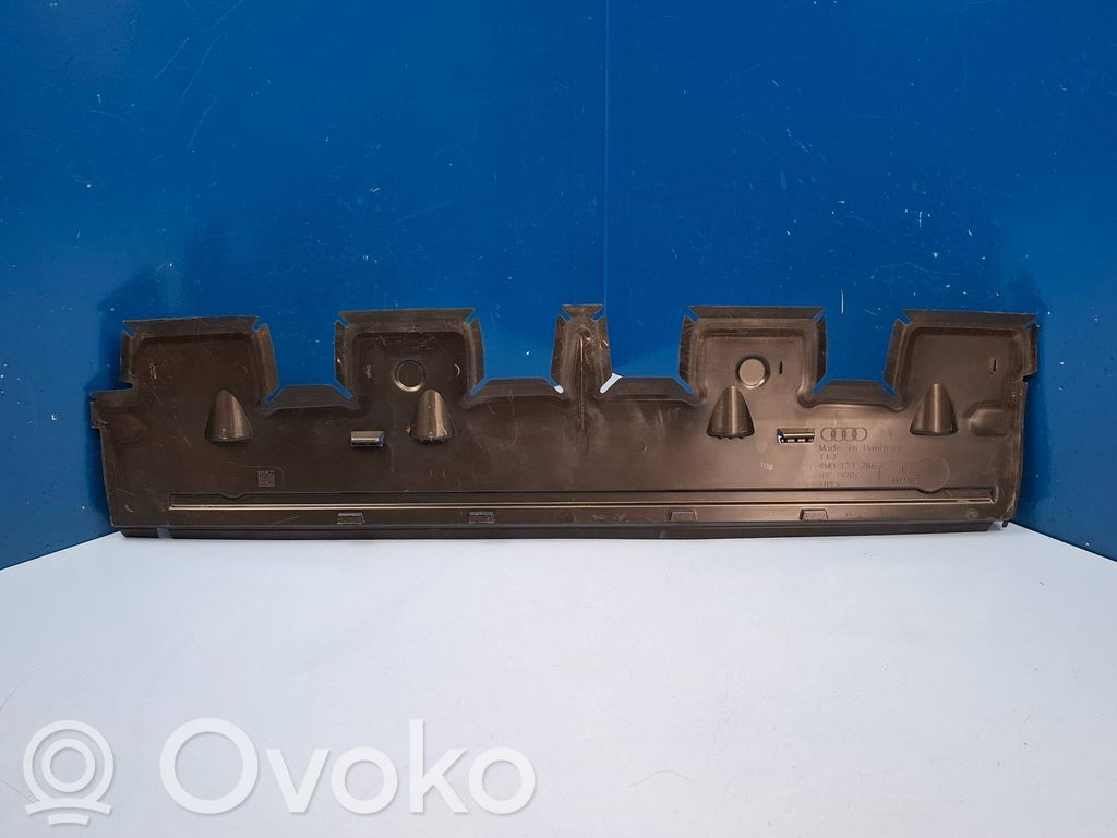 Audi Q7 4M Radiator mount bracket 