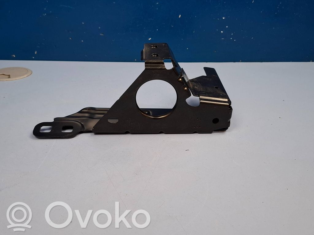 Skoda Enyaq iV Halterung Scheinwerfer 