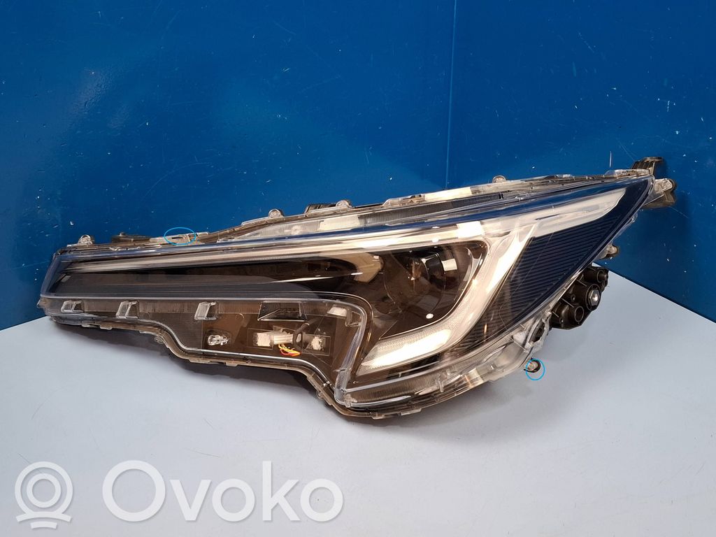 Toyota Corolla E210 E21 Etu-/Ajovalo 