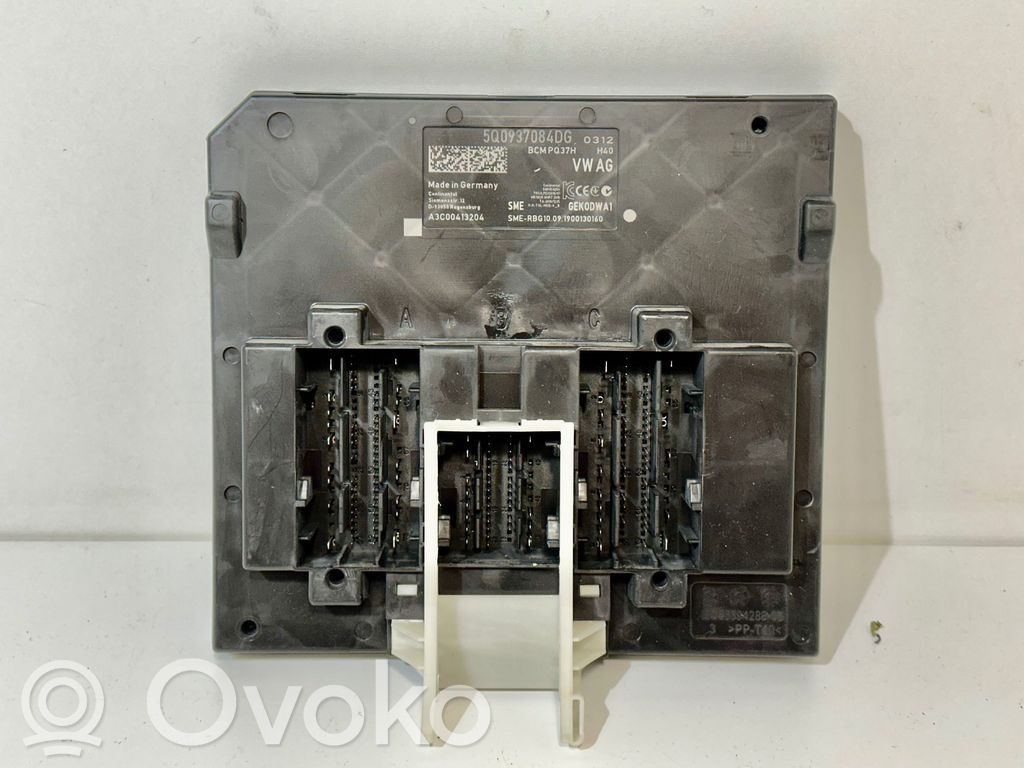 Volkswagen Tiguan Comfort/convenience module 