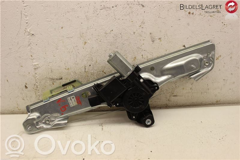 Opel Astra K Elektryczny podnośnik szyby drzwi tylnych 