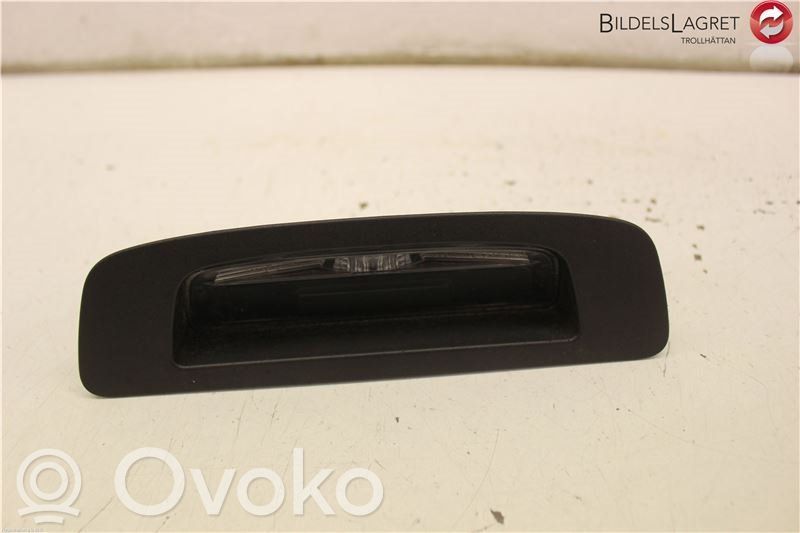 Opel Astra K Manilla exterior del maletero/compartimento de carga 