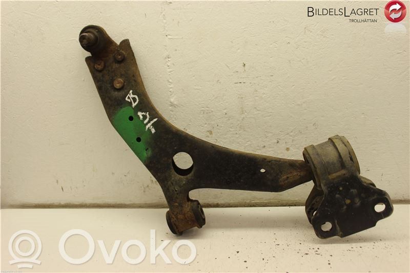 Ford Focus Front lower control arm/wishbone 