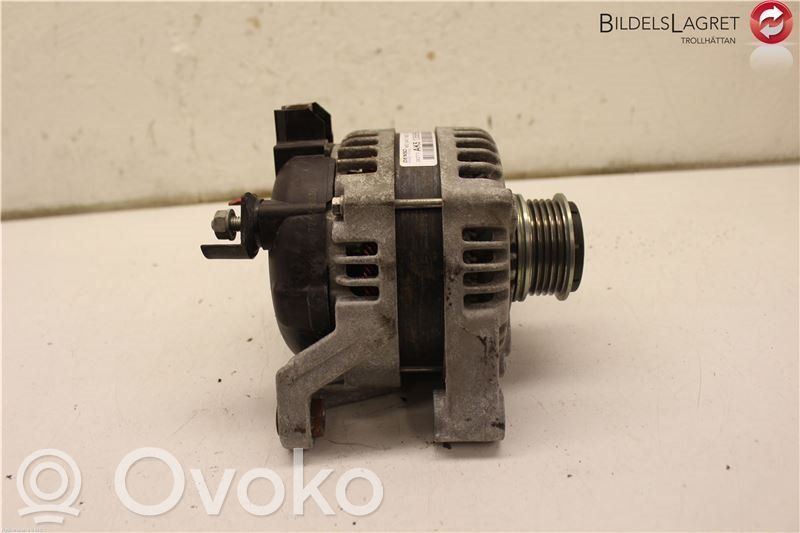 Opel Corsa E Generatorius 
