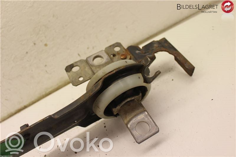 Volvo V60 Brazo de suspensión trasero 