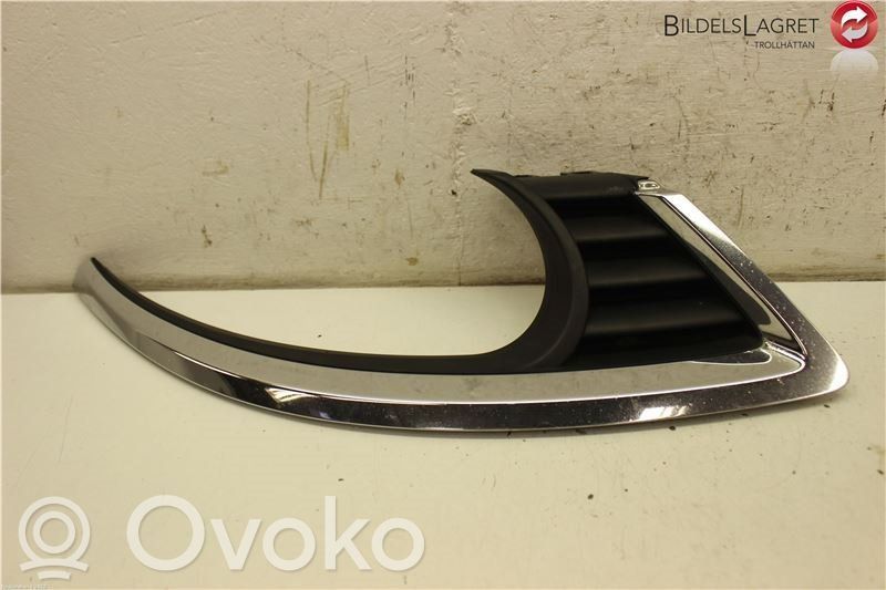 Saab 9-5 Front bumper lower grill 