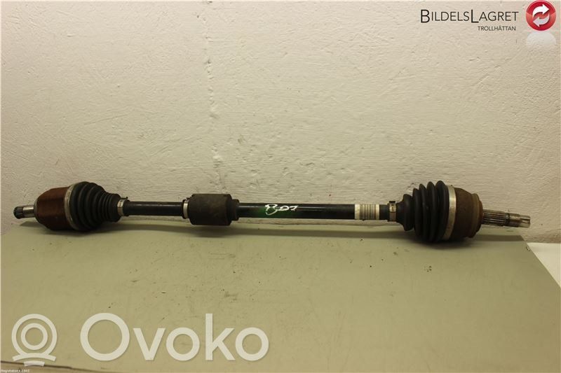 Opel Corsa E Priekinis pusašis 