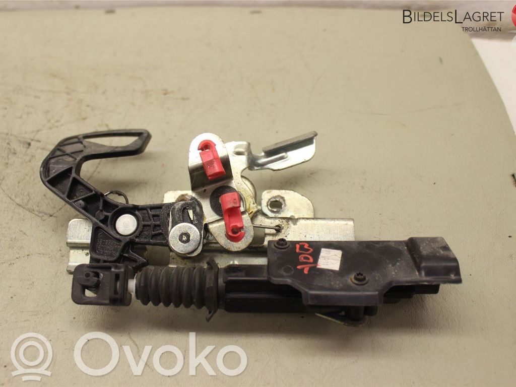 Dodge RAM Loading door lock 