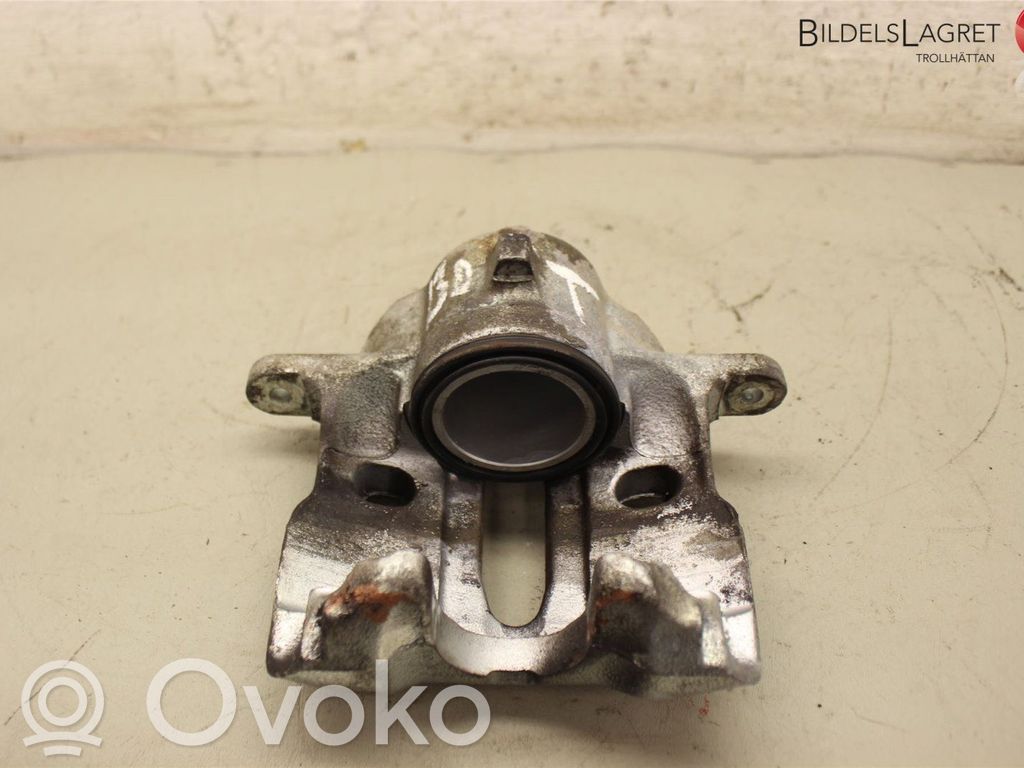 Opel Omega B2 Etujarrusatula 