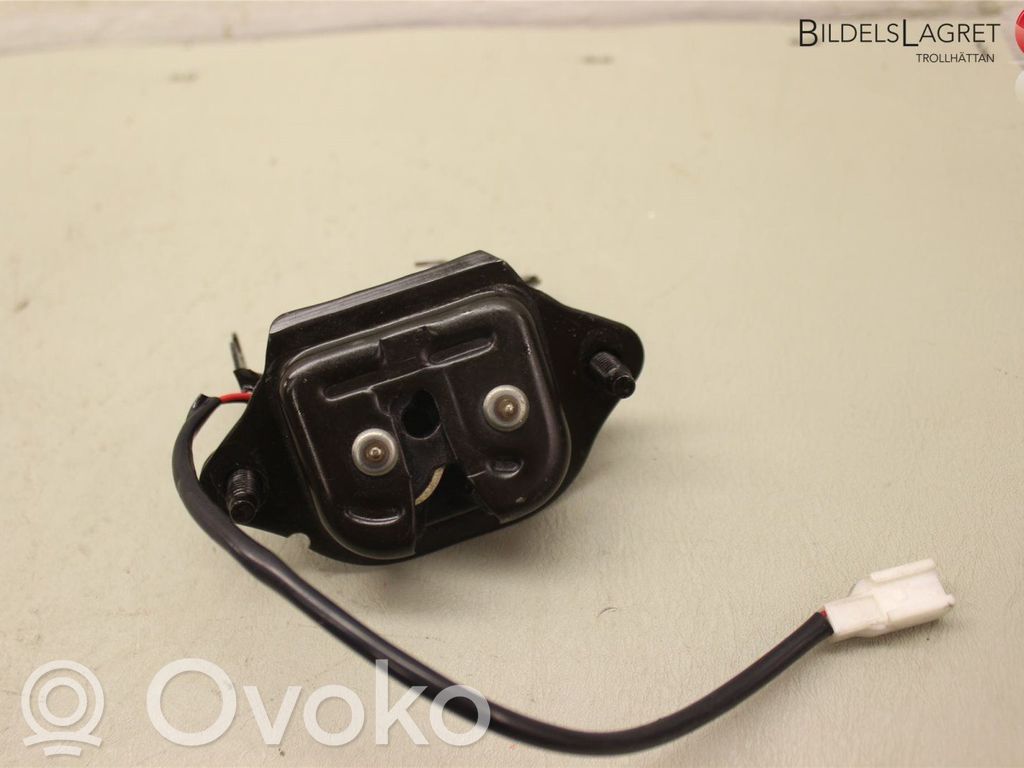 Nissan 350Z Tailgate/trunk/boot lock/catch/latch 
