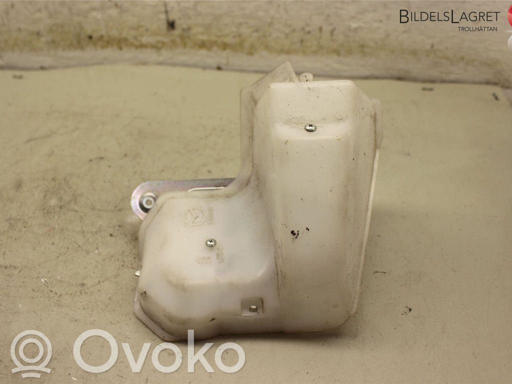 Mazda 5 Takaoven lukko 