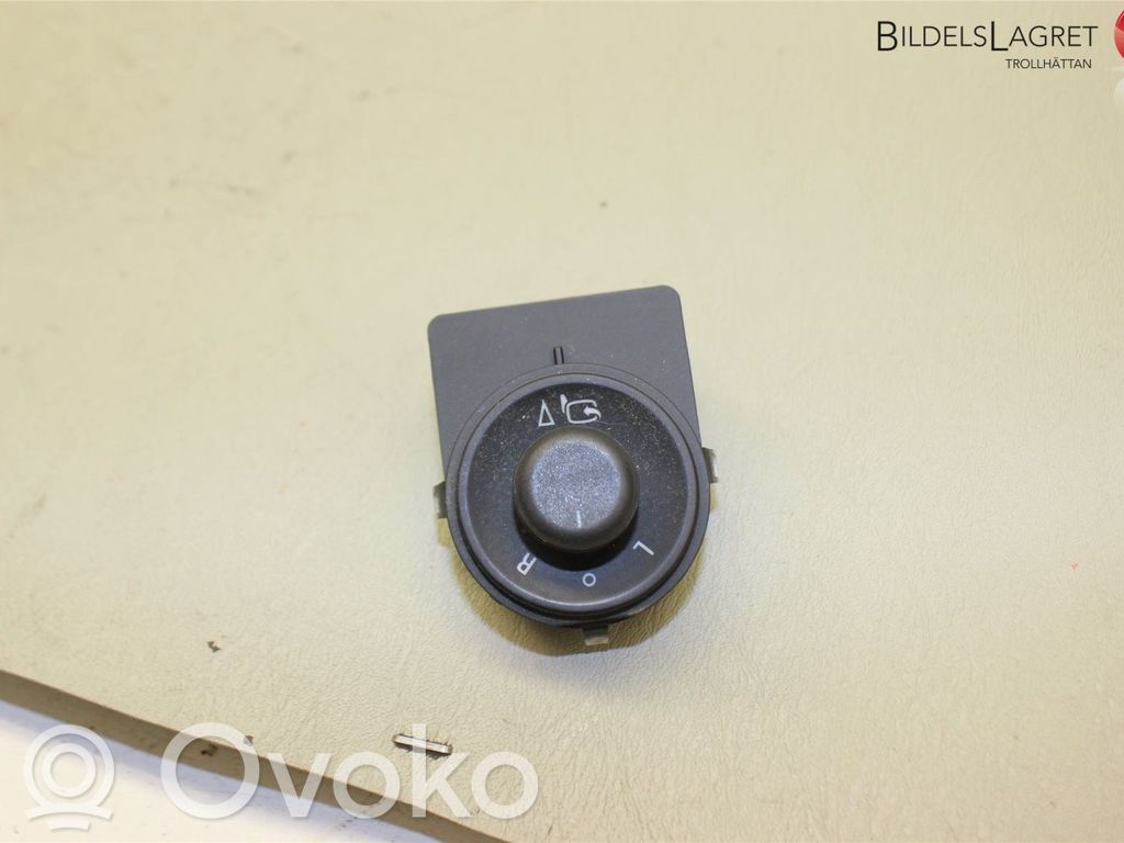 Saab 9-5 Wing mirror switch 