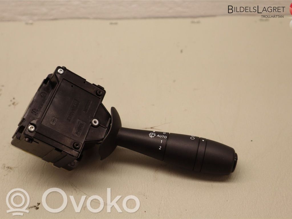 Opel Vivaro Wiper control stalk 