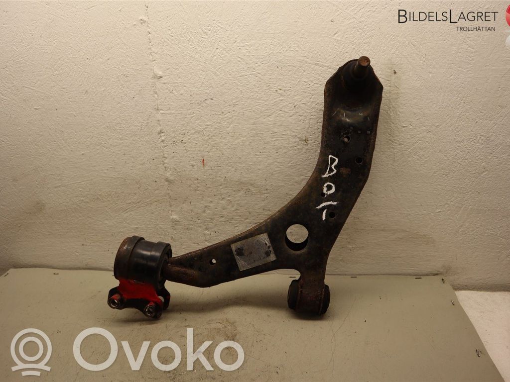 Mazda 5 Front lower control arm/wishbone 