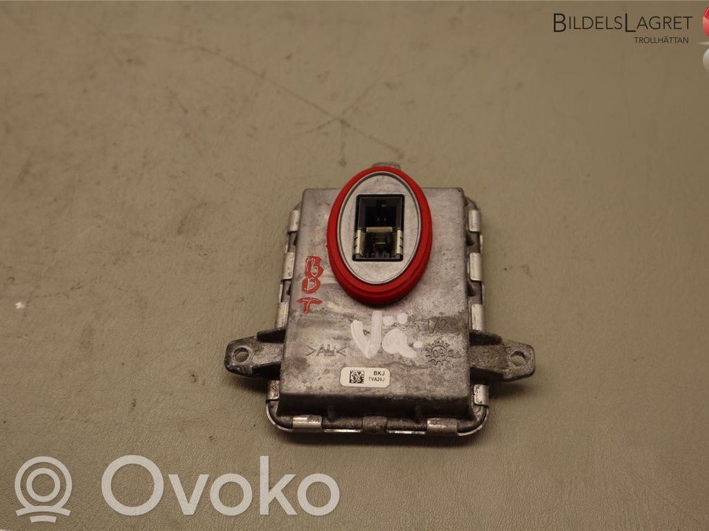 Volvo C30 Light module LCM 