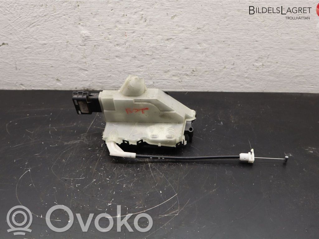 Citroen C3 Aizmugurē slēdzene 