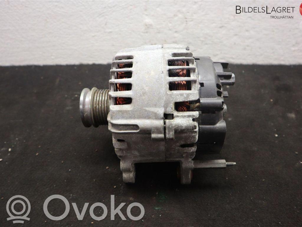 Volkswagen Golf VII Alternator 