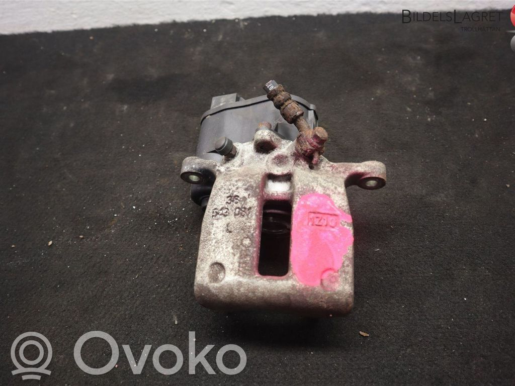 Ford Galaxy Задний суппорт 