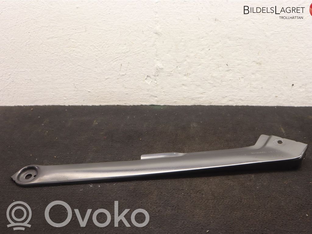 Volkswagen Golf VII Top upper radiator support slam panel 