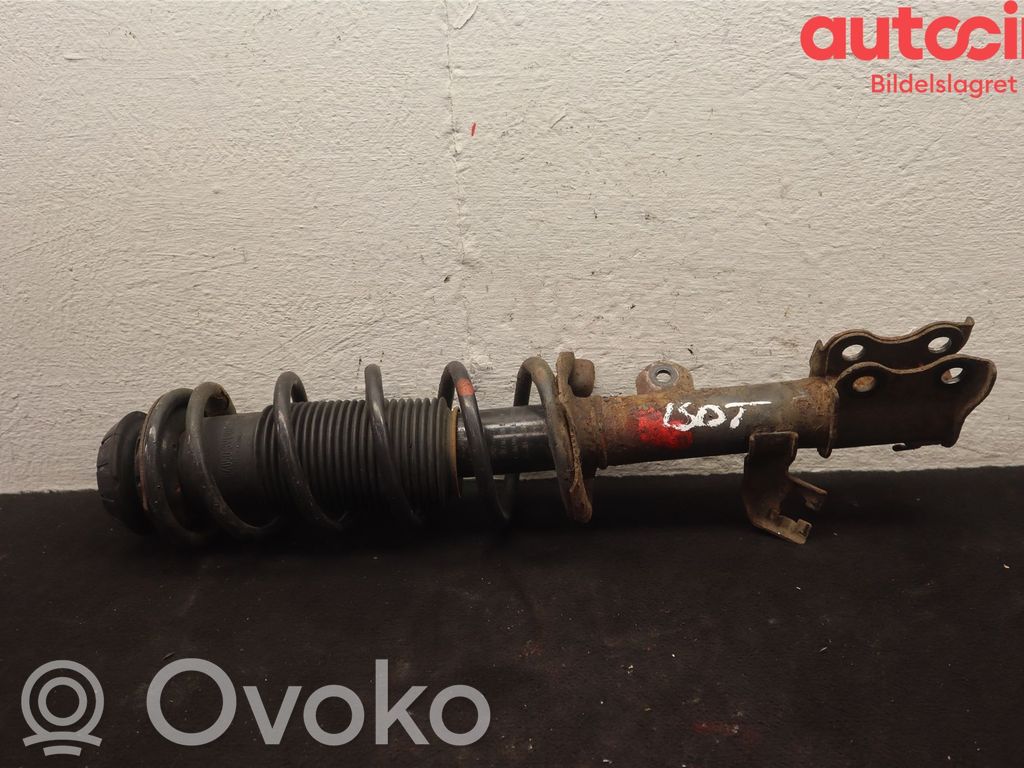 Nissan Note (E12) Priekinis amortizatorius su spyruokle 
