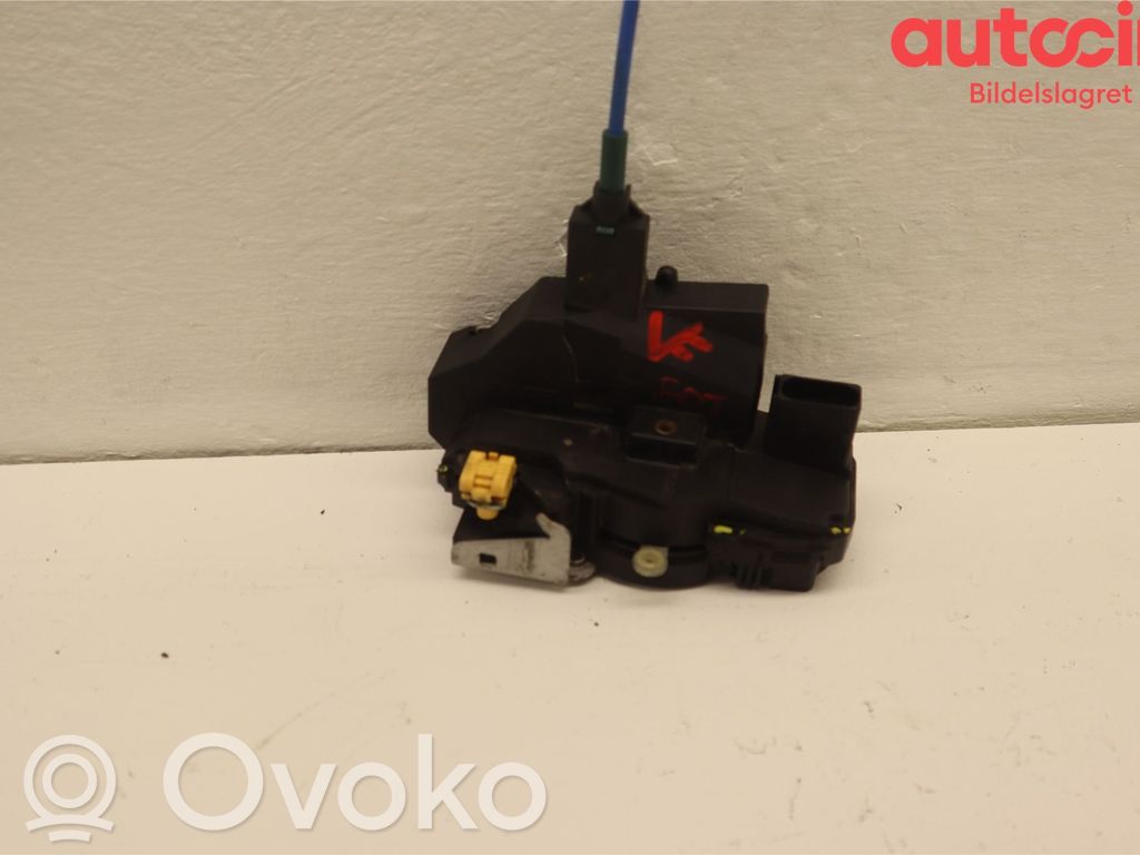 Saab 9-3 Ver2 Front door lock 
