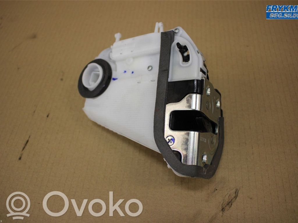 Subaru XV I Takaoven lukko 