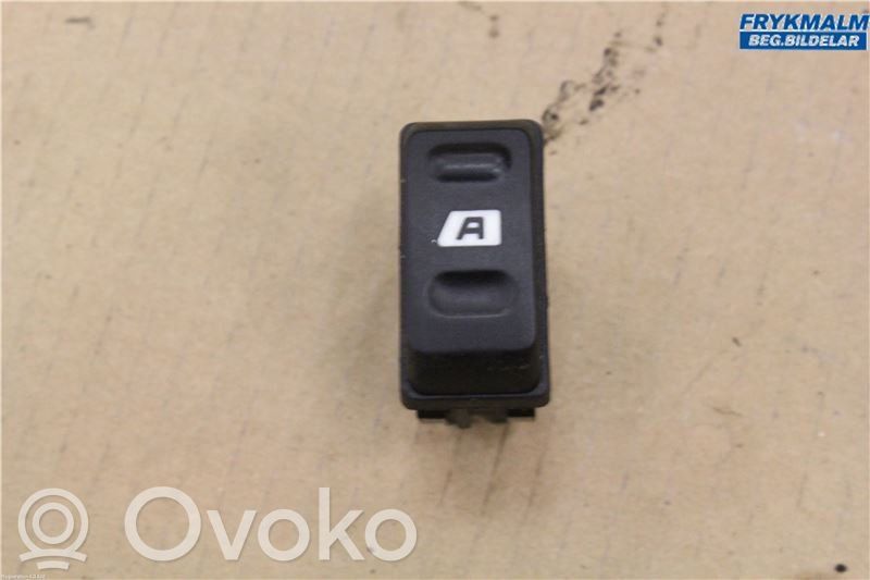 Citroen Xsara Picasso Electric window control switch 