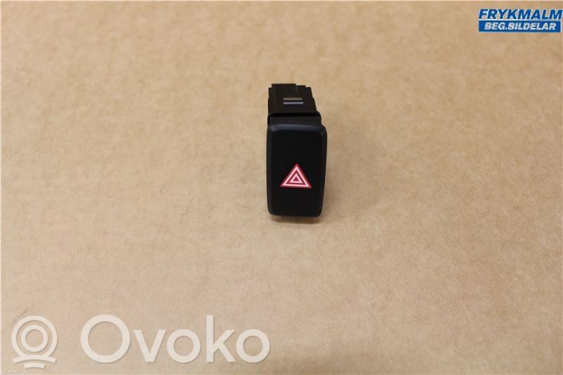 KIA Ceed Hazard light switch 