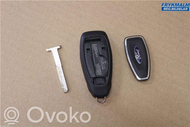 Ford Kuga II Ignition key/card 
