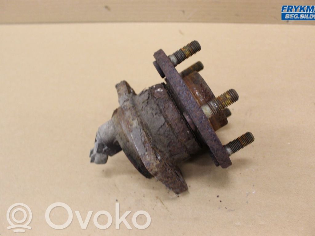 Ford Mondeo Mk III Radnabe Vorderrad 