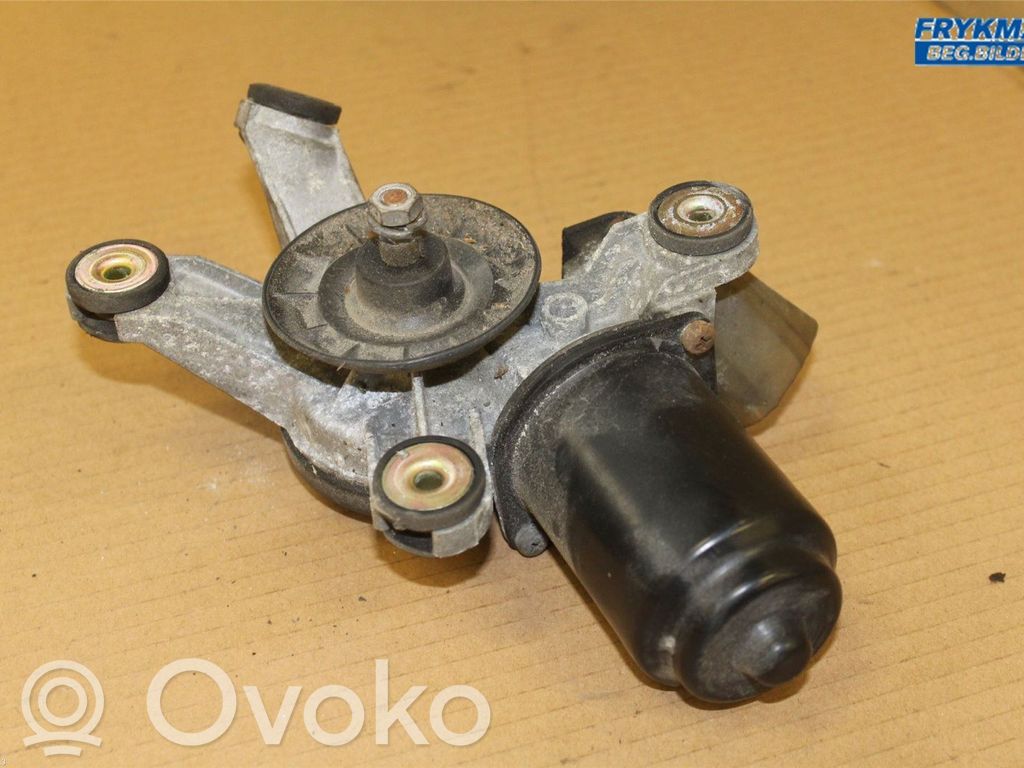 Subaru Impreza I Motor del limpiaparabrisas 