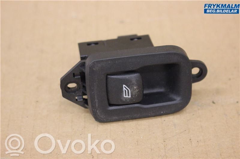 Electric window control switch   31295736,31295736