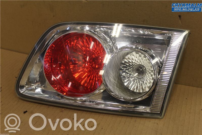 Mazda 6 Luces portón trasero/de freno 