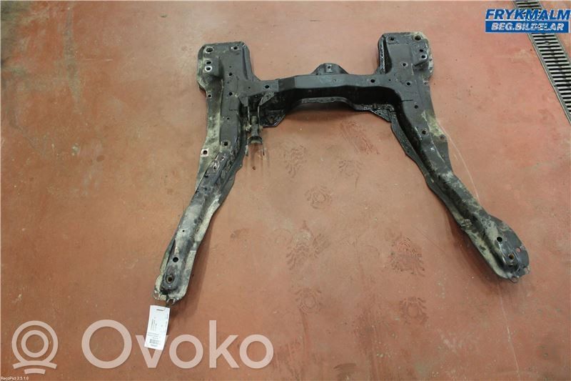 Peugeot Expert Передняя траверса 