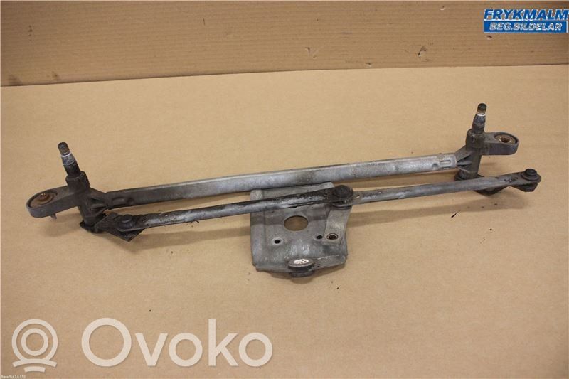Citroen C5 Front wiper linkage 