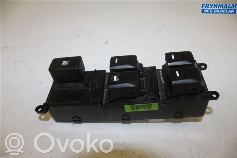 KIA Rio Electric window control switch 
