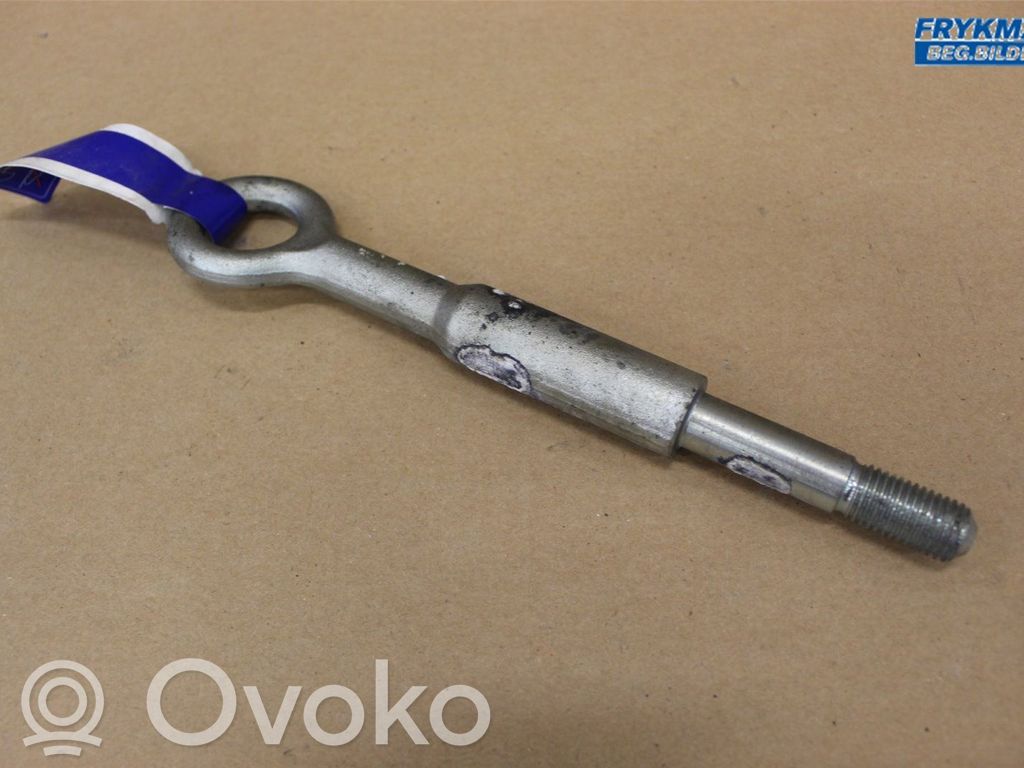 Volvo V60 Anillo de remolque 