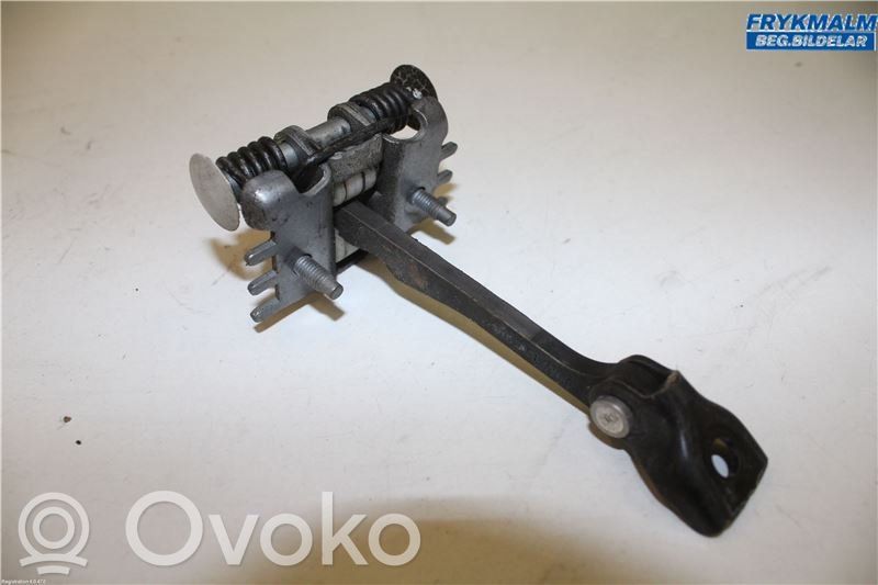 Citroen C3 Etuoven pidätin 
