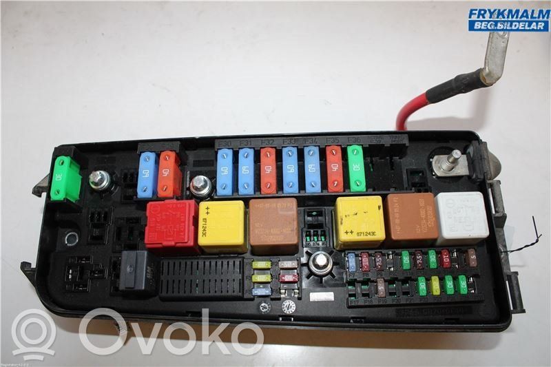 Opel Vectra C Módulo de fusible 