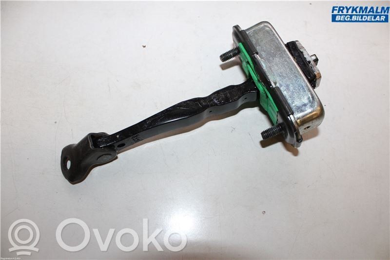 KIA Optima Etuoven pidätin 