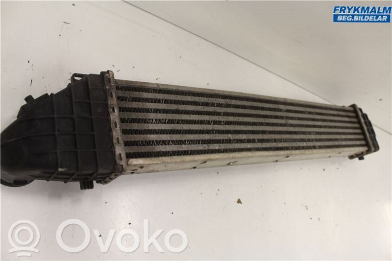 Volvo V50 Interkūlerio radiatorius 