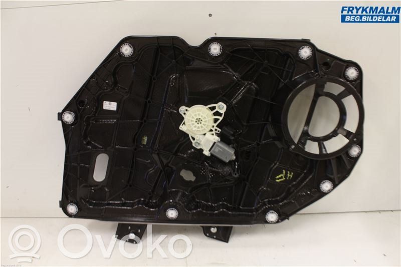 Ford Focus Elektryczny podnośnik szyby drzwi przednich 