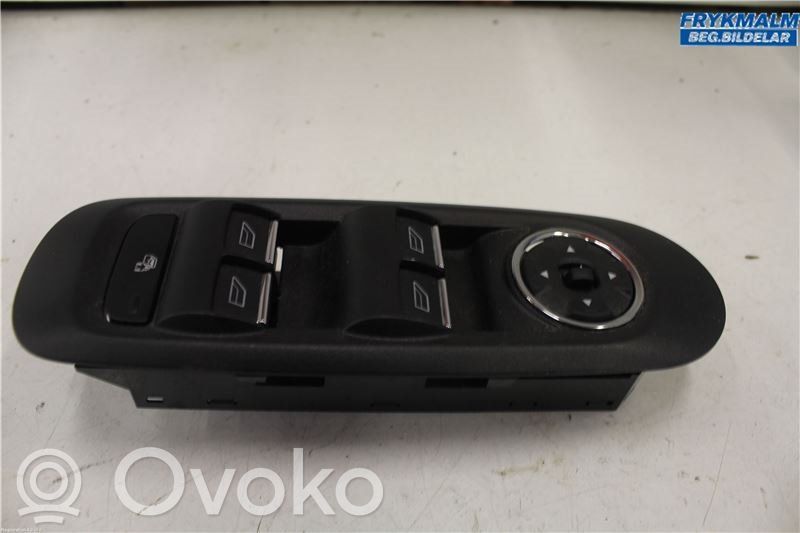 Electric window control switch   1681009,AM2T14A132AA