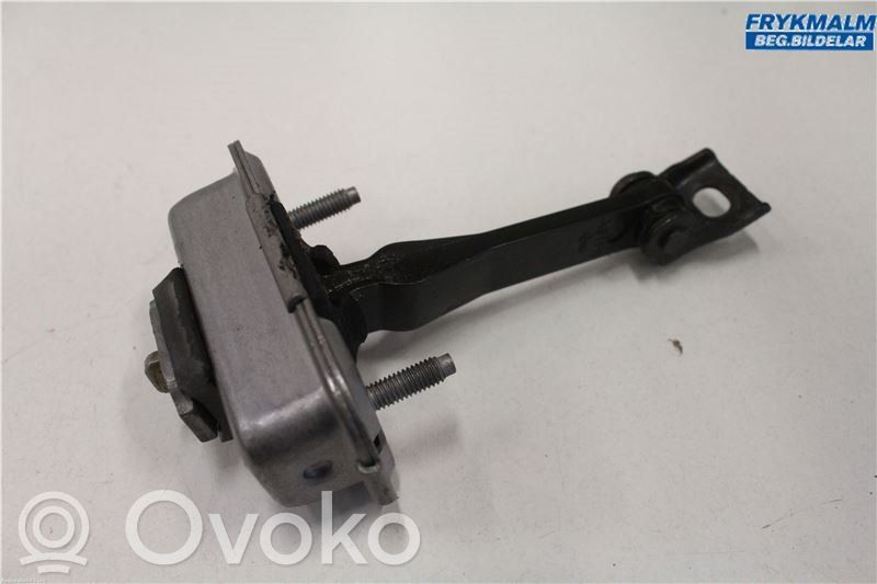 Citroen C3 Aircross Etuoven pidätin 