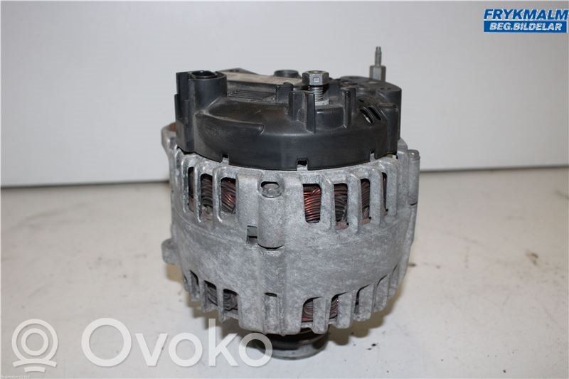 Volkswagen Golf VII Alternator 